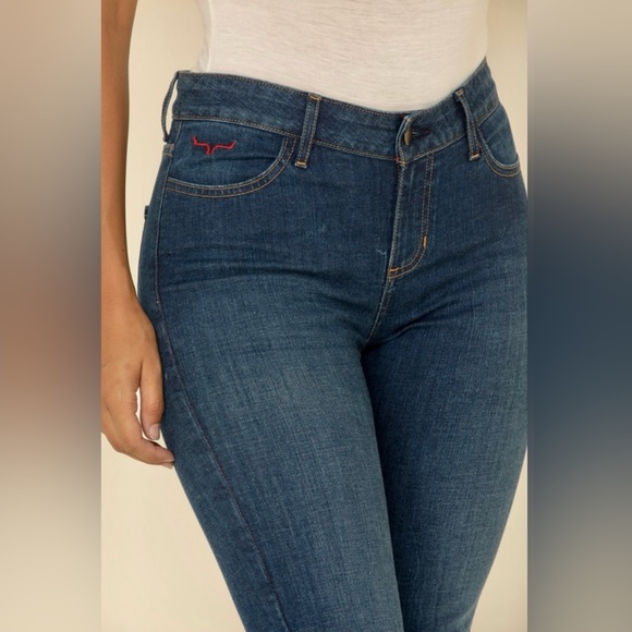 NWT women’s CHLOE KIMES RANCH jeans SiZE 6x32 - Picture 2 of 4